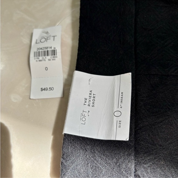 🔖NWT LOFT Black High Waist Scalloped Shorts - Picture 3 of 7